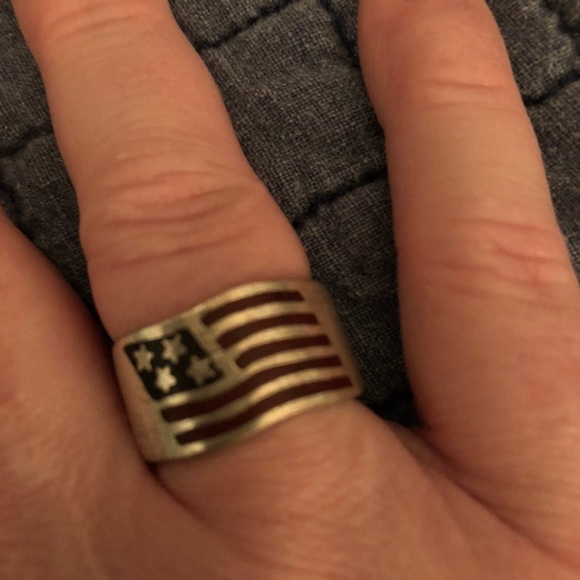 Americana Silver Tone Trio Jewelry Set - Picture 3 of 7